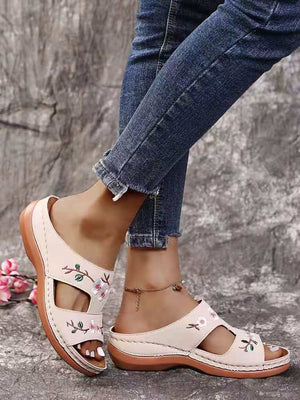 Fashion Slope with Ladies Casual Sandals and Slippers - Women's shoes - Verzatil 